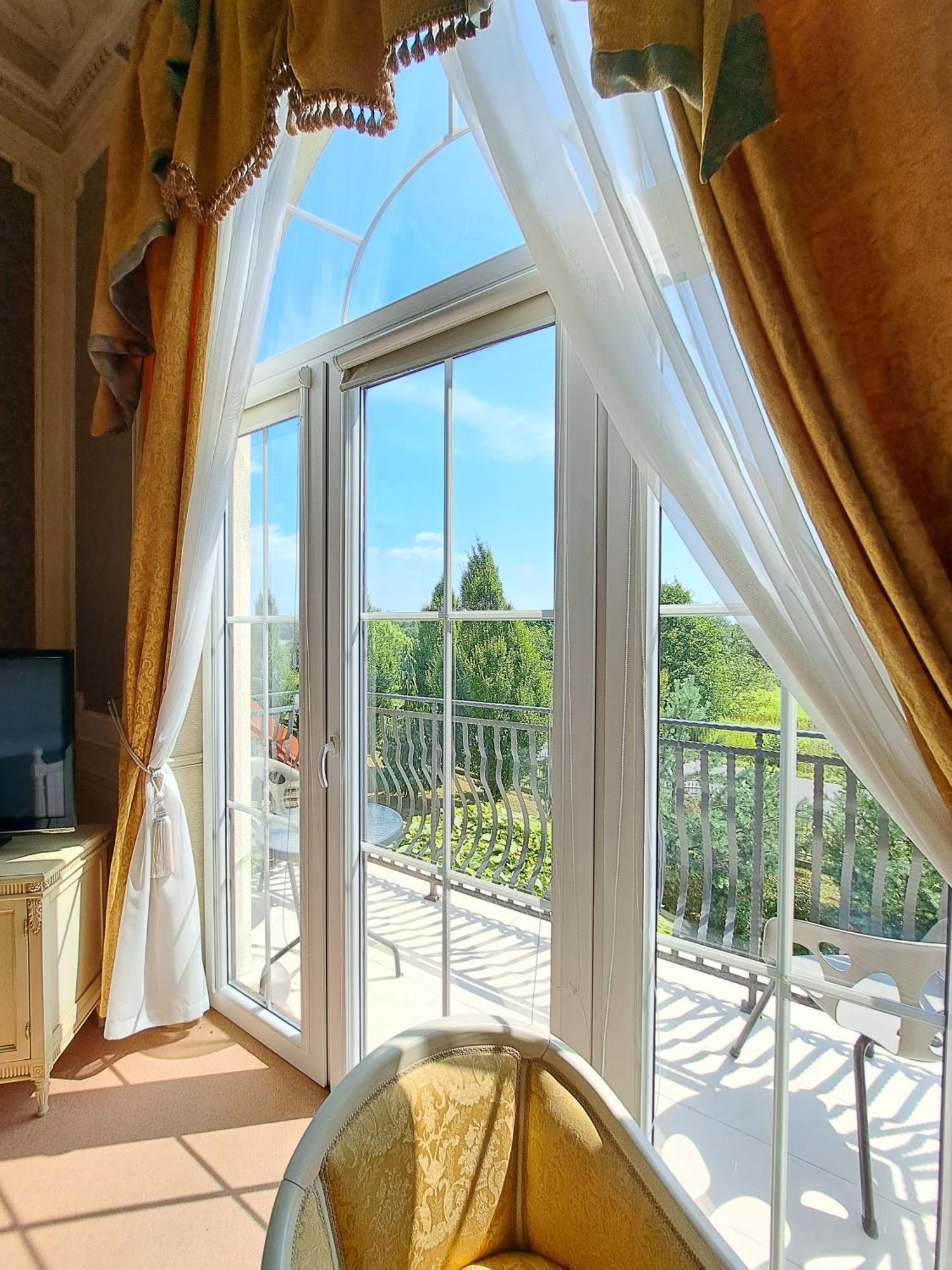Senator Gran Via Hotel Bedziemysl Luaran gambar