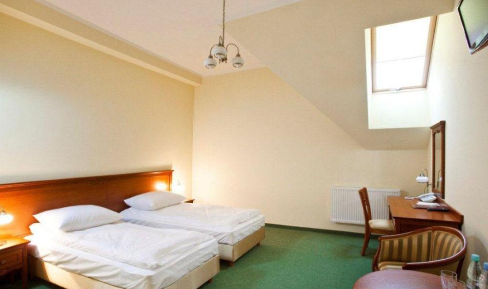 Senator Gran Via Hotel Bedziemysl Luaran gambar